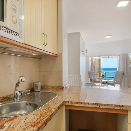 Primera Linea Playa De Canteras Apartment