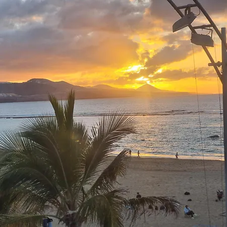 Primera Linea Playa De Canteras Appartement