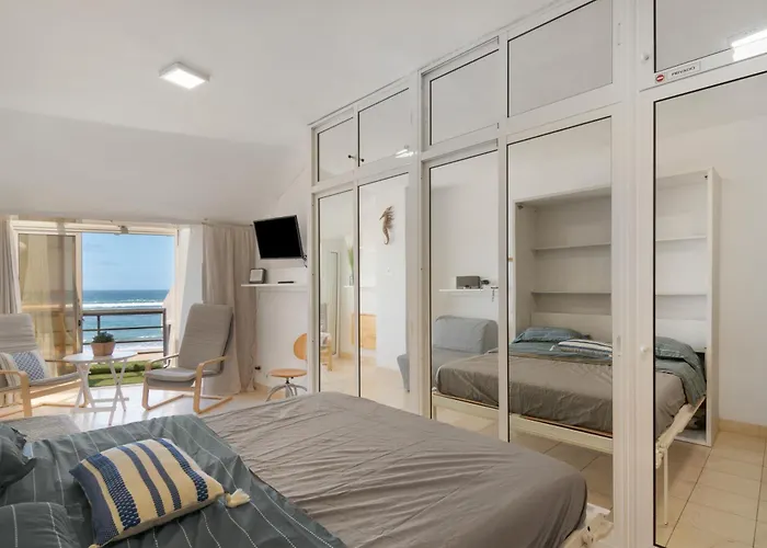 Primera Linea Playa De Canteras